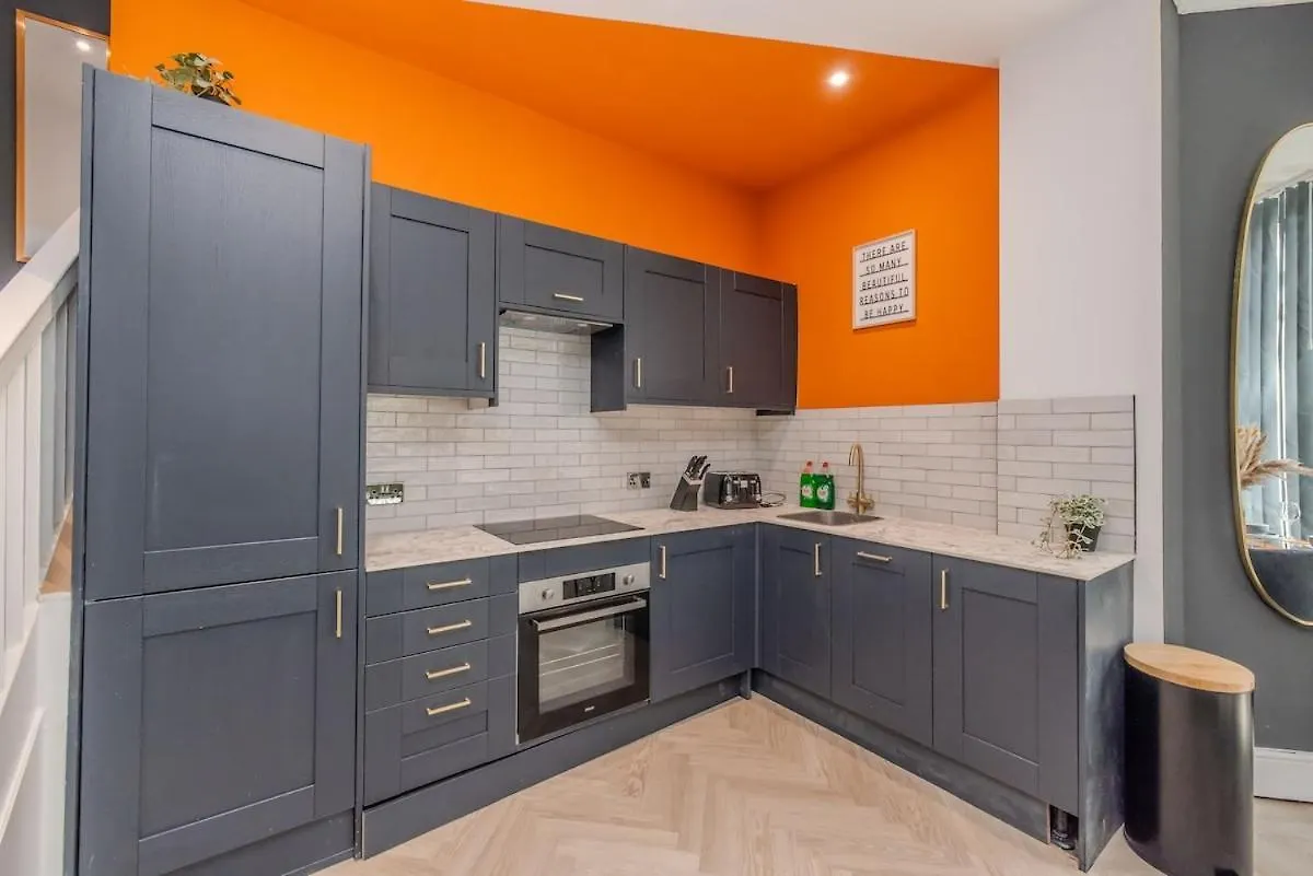 Amazing 3 Bedroom Flat Next To Brighton Beach 0*,  Reino Unido
